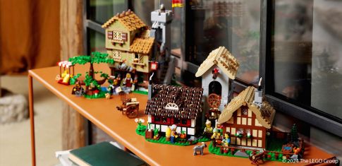 Neues LEGO-Set: Mittelalterlicher Stadtplatz offiziell vorgestellt